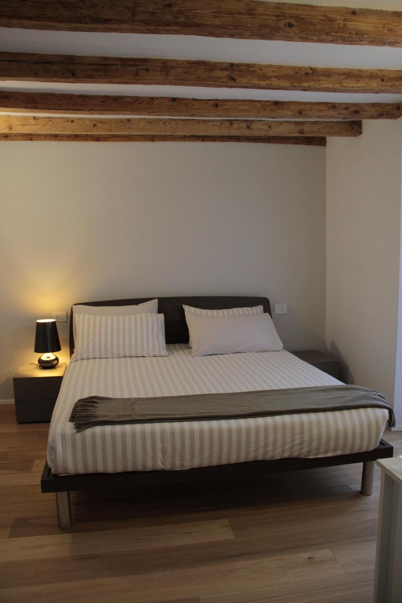 Casa Rosada Appartement Como Buitenkant foto